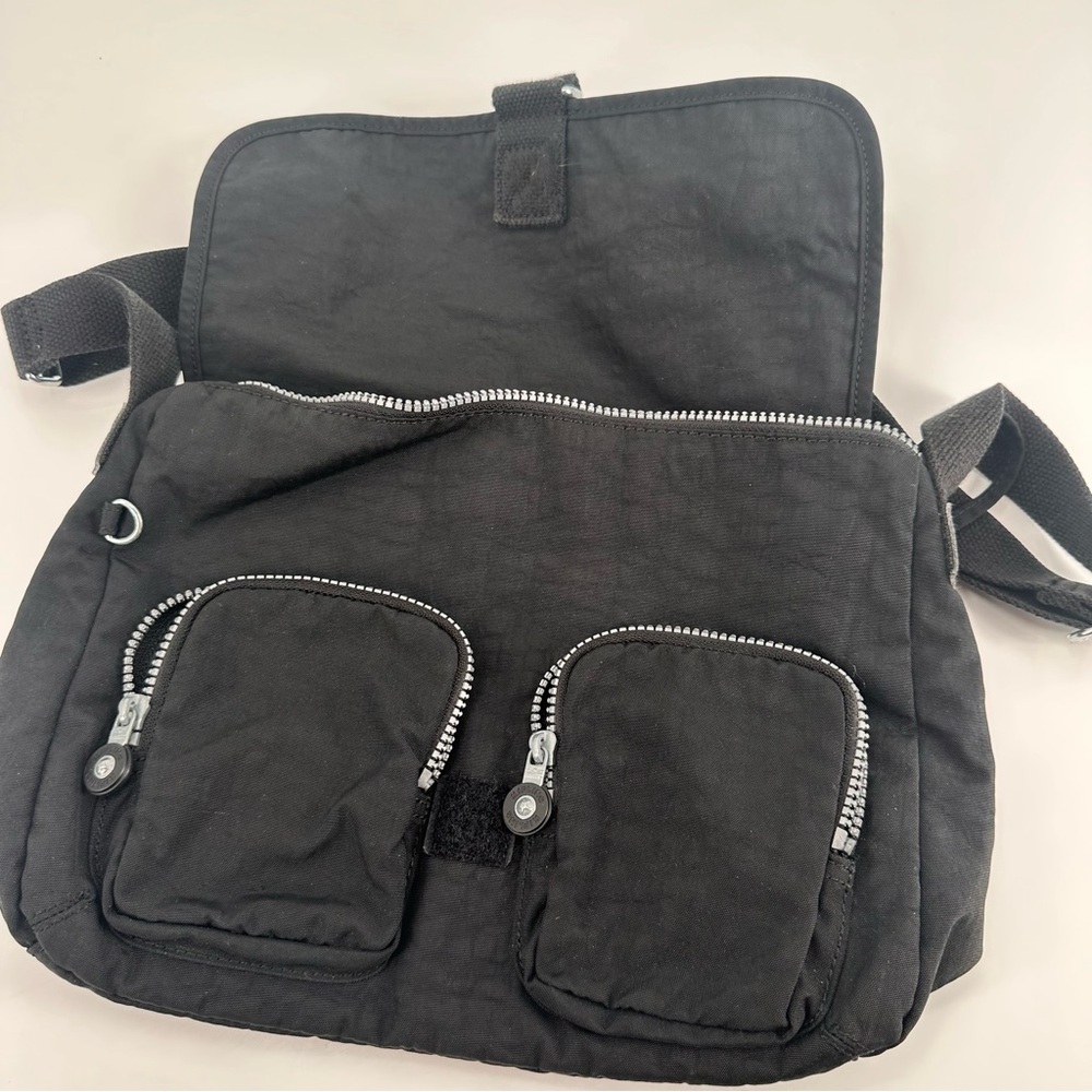 Kipling Black Crossbody Messenger Bag - Picture 2 of 4